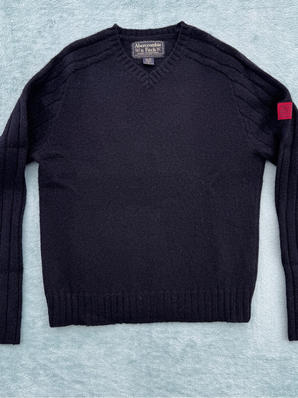 Abercrombie & Fitch Men’s Black V-Neck Sweater 100% Wool